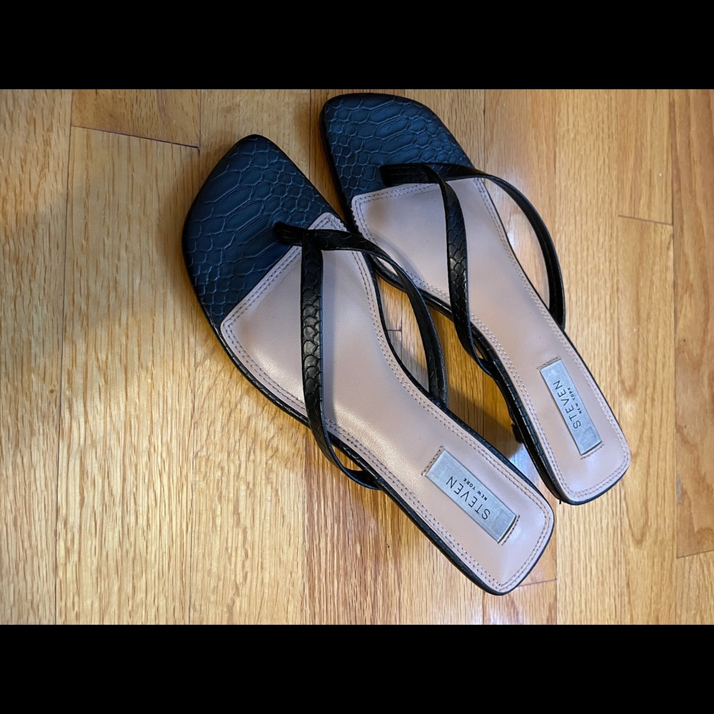 Steven Madden sandals